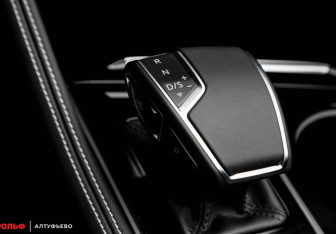 Новый Volkswagen Touareg 2025 (7 фото)