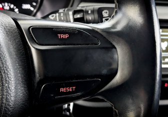 Подержанный автомобиль Kia Rio Hatchback 2019 года (27 фото)