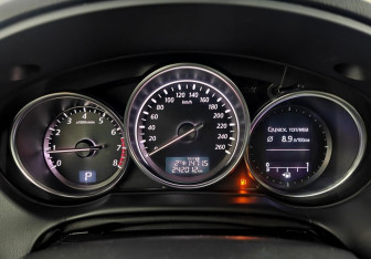 Подержанный автомобиль Mazda CX-5 2013 года (13 фото)