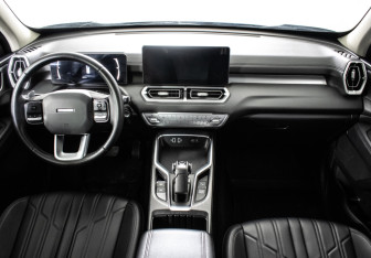 Подержанный автомобиль Haval H5 2024 года (13 фото)