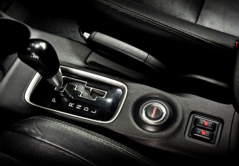 Подержанный автомобиль Mitsubishi Outlander 2014 года (28 фото)