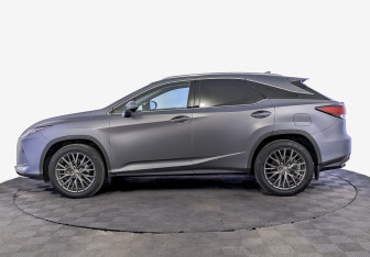 Подержанный автомобиль Lexus RX 2021 года (8 фото)