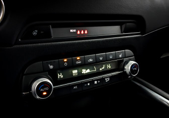 Подержанный автомобиль Mazda CX-5 2021 года (30 фото)