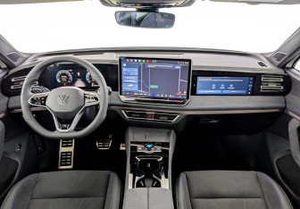 Новый Volkswagen Tiguan 2025 (10 фото)