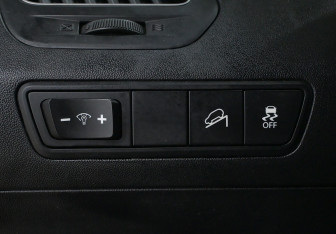 Подержанный автомобиль Hyundai ix35 2010 года (16 фото)