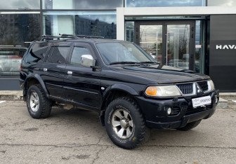 Подержанный автомобиль Mitsubishi Pajero Sport 2007 года (3 фото)