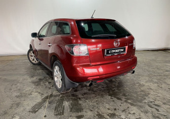 Подержанный автомобиль Mazda CX-7 2008 года (6 фото)