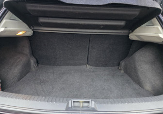 Подержанный автомобиль Nissan Qashqai 2012 года (19 фото)