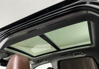 Подержанный автомобиль Exeed VX 2022 года (18 фото)