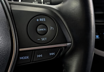 Подержанный автомобиль Toyota Camry Sedan 2021 года (29 фото)