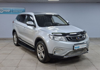 Подержанный автомобиль Geely Atlas 2018 года (3 фото)