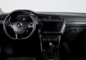 Подержанный автомобиль Volkswagen Tiguan 2018 года (4 фото)