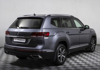 Подержанный автомобиль Volkswagen Teramont 2021 года (5 фото)