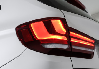 Подержанный автомобиль BMW X5 2016 года (24 фото)