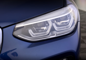 Подержанный автомобиль BMW X4 2021 года (17 фото)