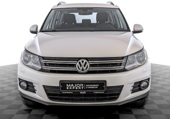 Подержанный автомобиль Volkswagen Tiguan 2013 года (2 фото)