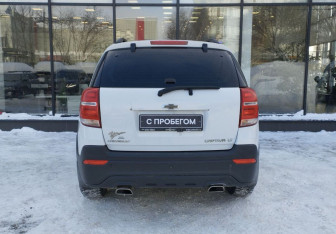 Подержанный автомобиль Chevrolet Captiva 2013 года (6 фото)