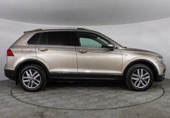 Подержанный автомобиль Volkswagen Tiguan 2018 года (4 фото)