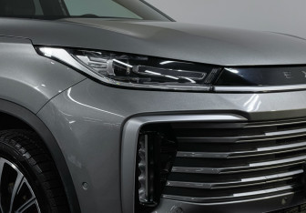Подержанный автомобиль Exeed TXL 2024 года (19 фото)