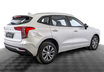 Подержанный автомобиль Haval Jolion 2023 года (5 фото)