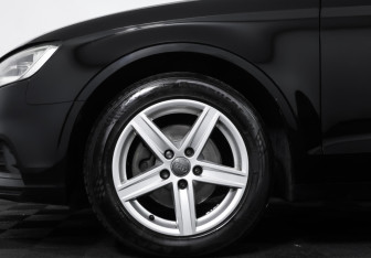 Подержанный автомобиль Audi A3 Sedan 2016 года (21 фото)