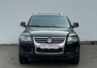 Подержанный автомобиль Volkswagen Touareg 2007 года (2 фото)