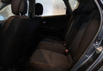 Подержанный автомобиль Kia Ceed Hatchback 2011 года (8 фото)