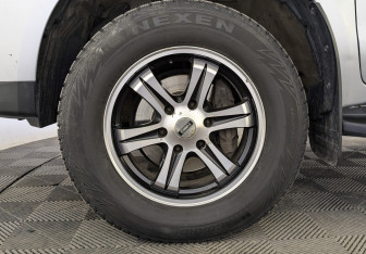 Подержанный автомобиль JAC T6 2019 года (12 фото)