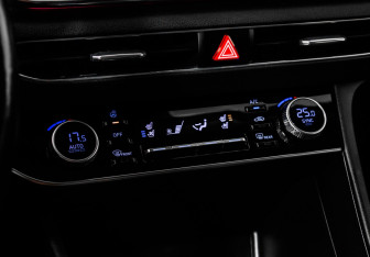 Подержанный автомобиль Hyundai Sonata 2020 года (21 фото)