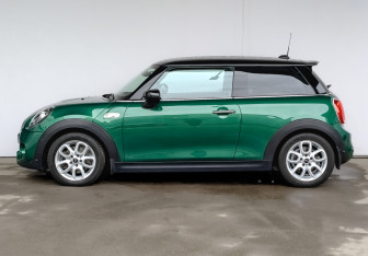 Подержанный автомобиль MINI Hatch 2019 года (8 фото)