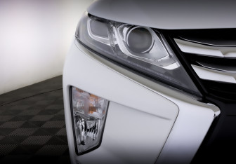 Подержанный автомобиль Mitsubishi Eclipse Cross 2022 года (17 фото)