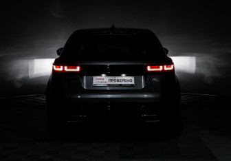 Подержанный автомобиль Land Rover Range Rover Velar 2019 года (17 фото)