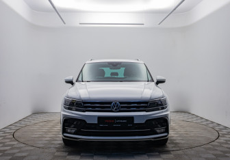 Подержанный автомобиль Volkswagen Tiguan 2020 года (2 фото)