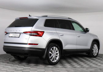 Подержанный автомобиль Skoda Kodiaq 2020 года (5 фото)
