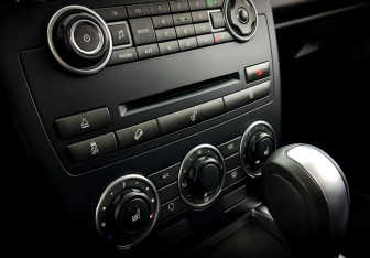 Подержанный автомобиль Land Rover Freelander 2013 года (25 фото)