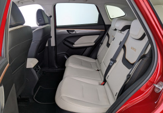Подержанный автомобиль Haval Jolion 2023 года (10 фото)