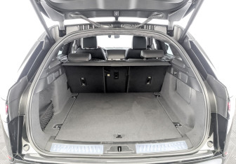 Новый Land Rover Range Rover Velar 2025 (8 фото)