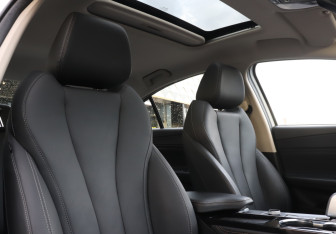 Подержанный автомобиль Omoda S5 2023 года (15 фото)