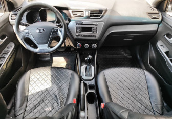 Подержанный автомобиль Kia Rio Sedan 2016 года (8 фото)