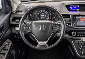 Подержанный автомобиль Honda CR-V 2015 года (22 фото)