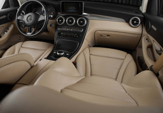 Подержанный автомобиль Mercedes-Benz GLC Coupe 2019 года (24 фото)