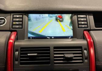 Подержанный автомобиль Land Rover Discovery Sport 2017 года (17 фото)