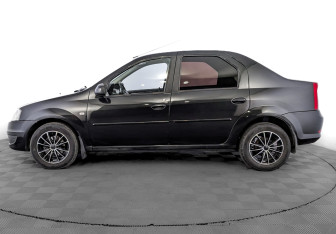 Подержанный автомобиль Renault Logan Sedan 2013 года (8 фото)