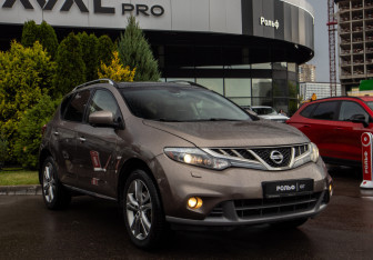 Подержанный автомобиль Nissan Murano Suv 2013 года (2 фото)