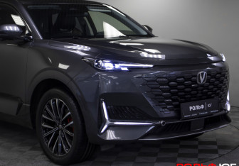 Подержанный автомобиль Changan UNI-K 2023 года (28 фото)