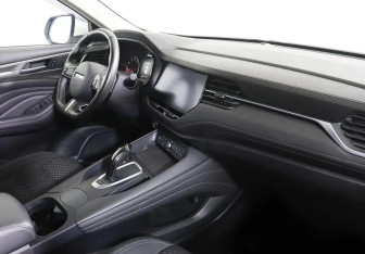 Подержанный автомобиль Haval F7 2019 года (5 фото)