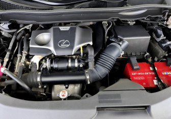 Подержанный автомобиль Lexus RX 2016 года (9 фото)