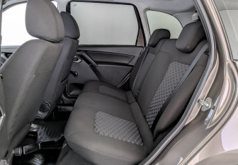 Подержанный автомобиль LADA (ВАЗ) Granta Wagon 2019 года (12 фото)