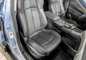 Подержанный автомобиль Changan UNI-T 2023 года (24 фото)