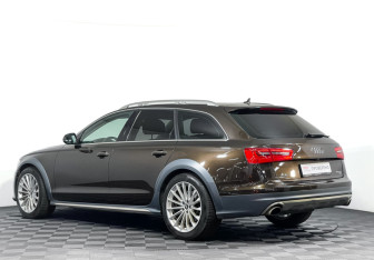 Подержанный автомобиль Audi A6 allroad 2014 года (7 фото)